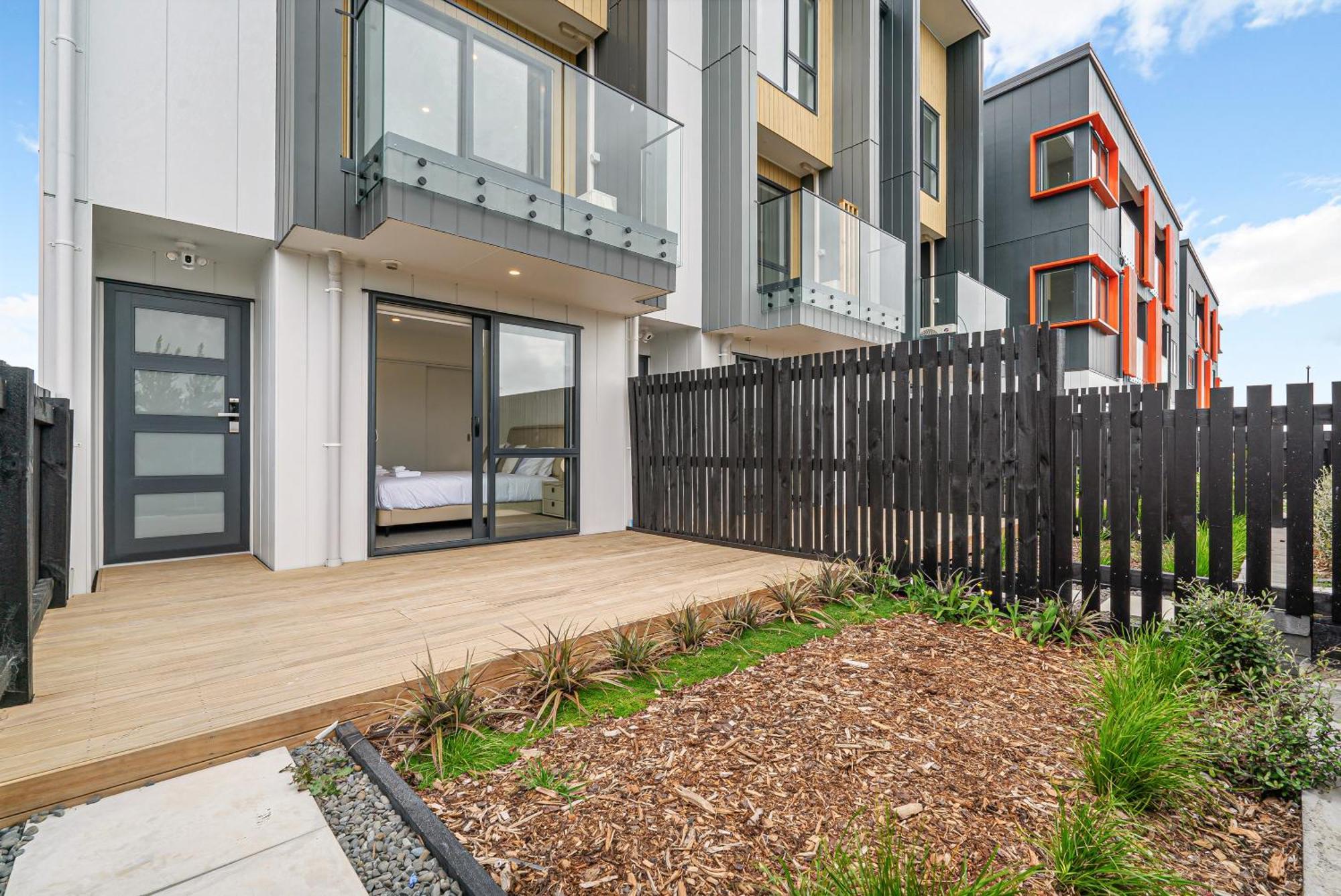 Charming Urban Townhouse Getaway Villa โอ๊คแลนด์ ภายนอก รูปภาพ