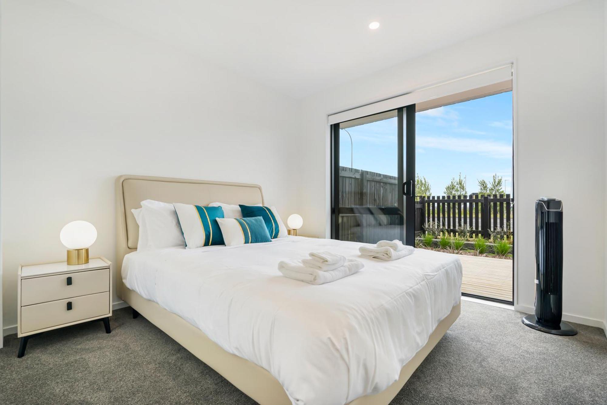 Charming Urban Townhouse Getaway Villa โอ๊คแลนด์ ภายนอก รูปภาพ
