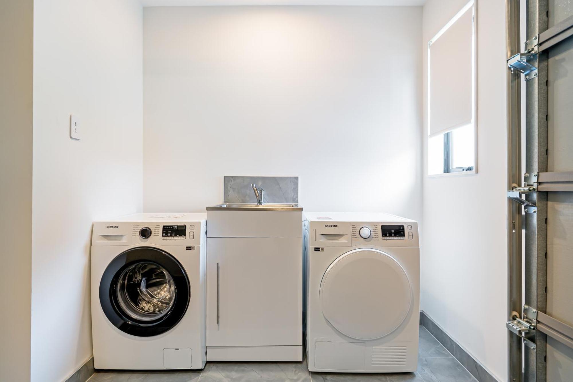 Charming Urban Townhouse Getaway Villa โอ๊คแลนด์ ภายนอก รูปภาพ